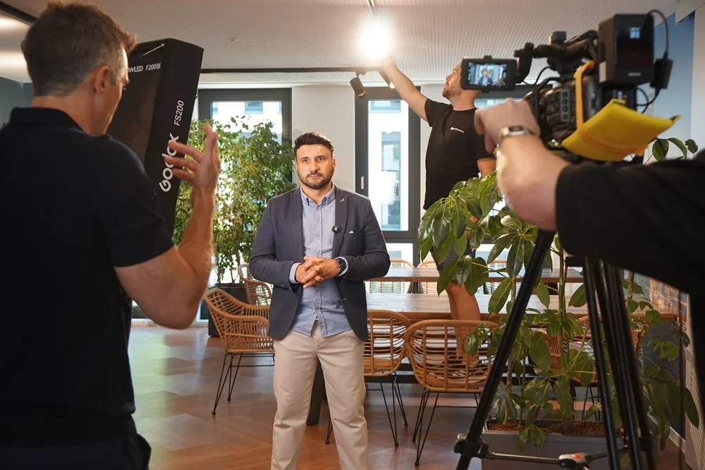 rony mikhael filming